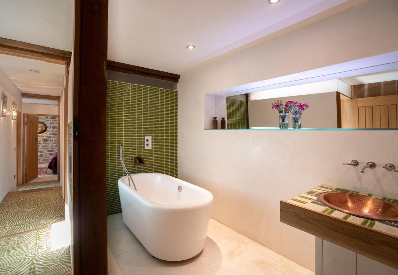 Red Kite Barn - Charming Boutique Barn Conversion Newbridge on Wye 외부 사진